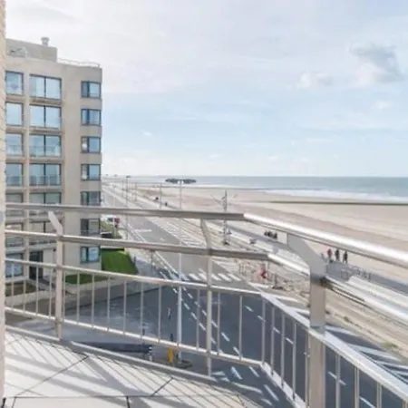 Apartment Unique Sea Views - Peace & Nature - Near Tram Stop
