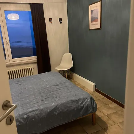 Unique Sea Views - Peace & Nature - Near Tram Stop Apartment *